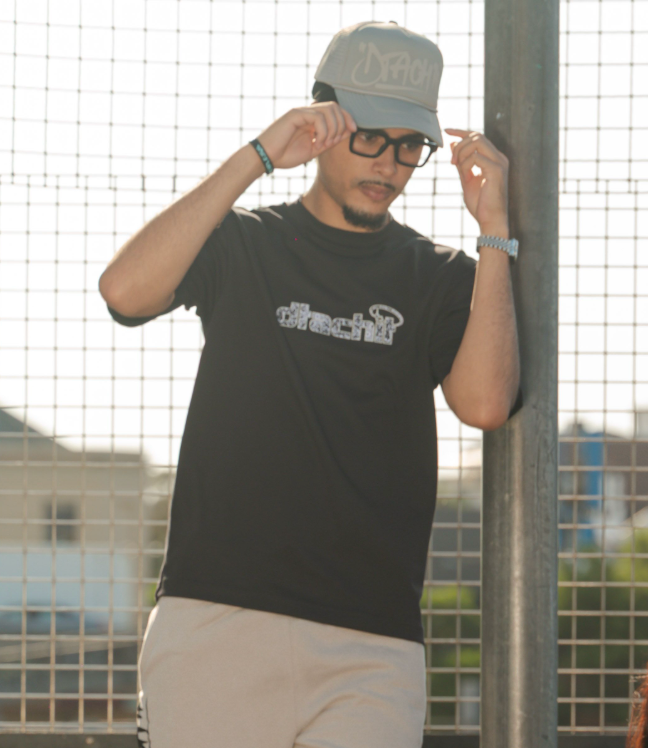 Black Dtachit Sketch Tee